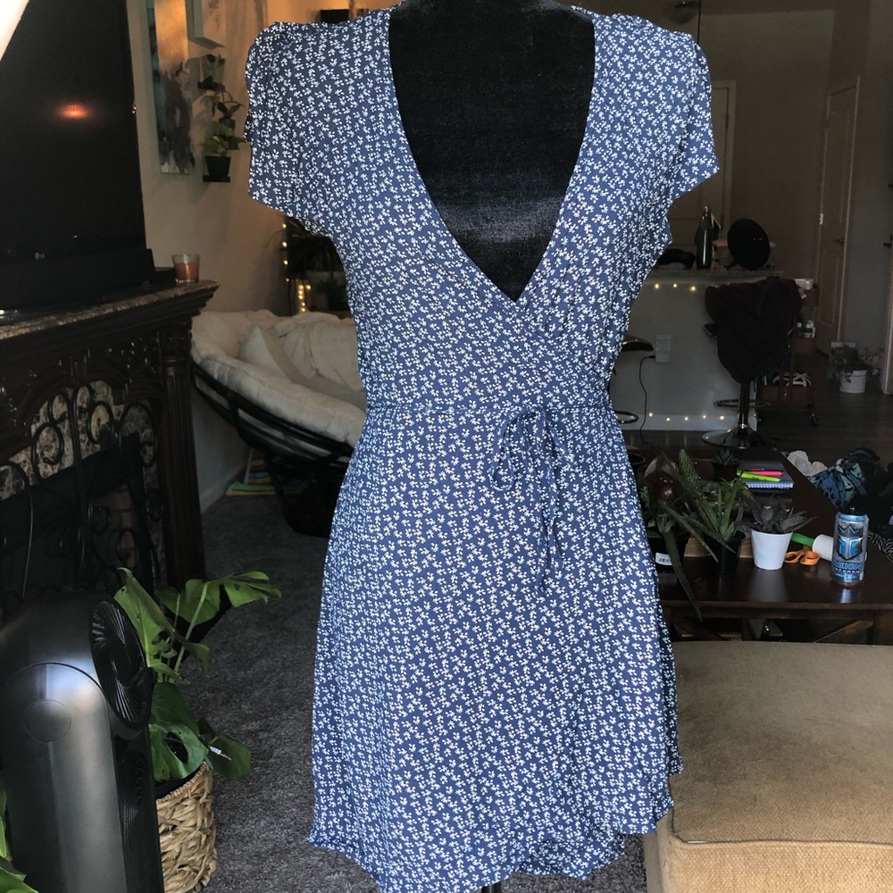 Brandy Melville Floral Print Wrap Dress